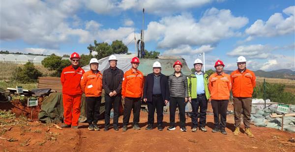 丁建红带队赴会理市红泥坡铁、铜矿勘查项目检查