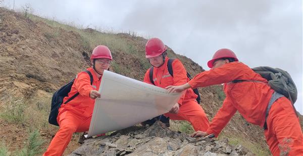 打赢收官战决胜满堂彩会理市红泥坡铜、铁矿勘查项目攻坚纪实